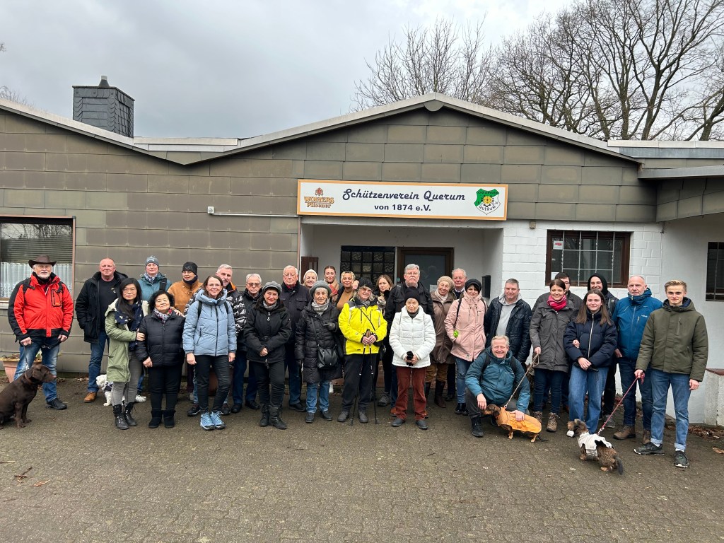 Braunkohlwanderung 2024 mit einer Exkursion zu den Bunkern im Querumer&nbsp;Forst