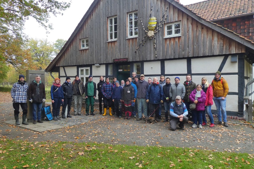 Wieder zahlreiche Teilnehmer bei Pflegemaßnahmen im Naturschutzgebiet Riddagshausen